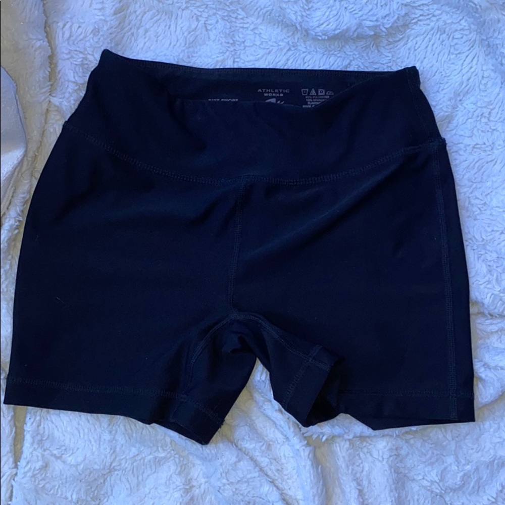 athletic biker shorts